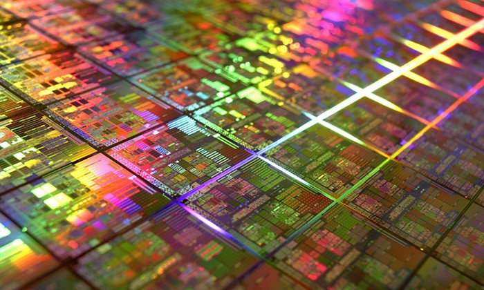 Researchers Tackle the Dark Side of Moore's Law