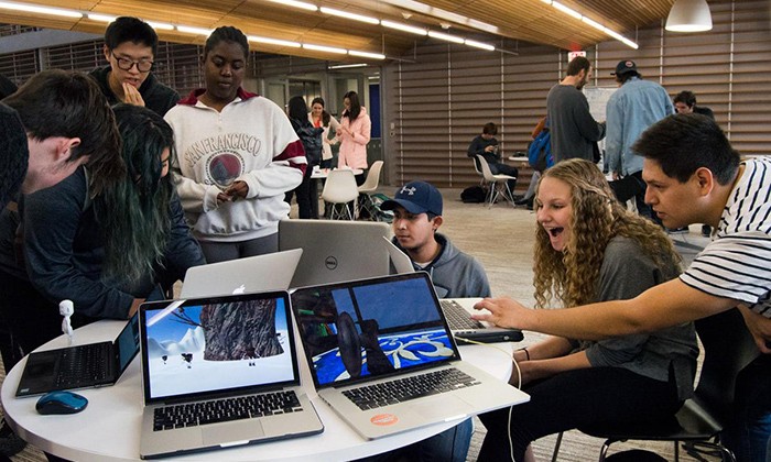Students Blend Science, Art and Communication to Design Games and Apps