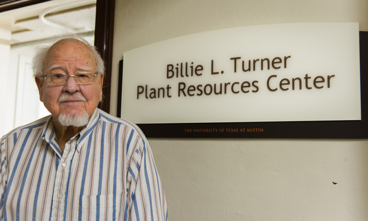 Power Plants: Professor Billie Lee Turner supports his passion for botanical research