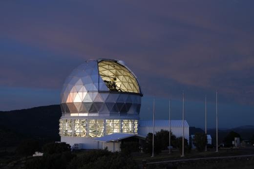 Astronomers Probe ‘Evaporating’ Planet Around Nearby Star with Hobby-Eberly Telescope